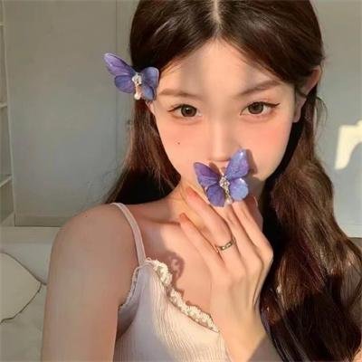 梅艳芳菲